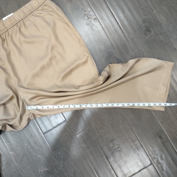 Croft & Barrow Lyocell Relaxed Pull On Drawstring Straight Leg Pants - Picture 13 of 14